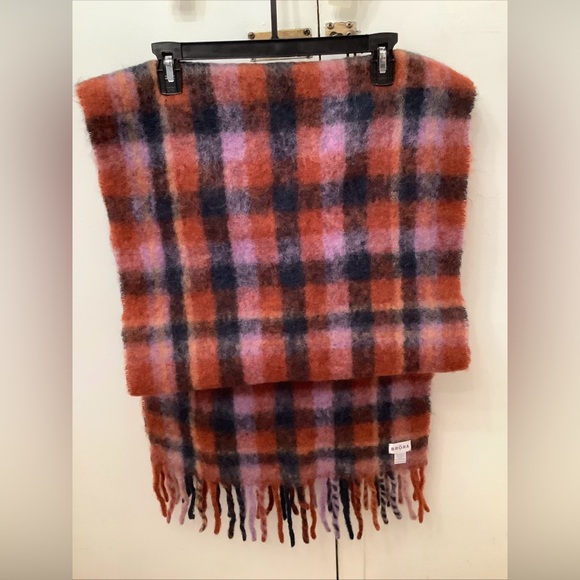 Brora Tartan Mohair /Alpaca Blend Red-Black Plaid XL Scarf Shawl 21” X 88” - Picture 9 of 9